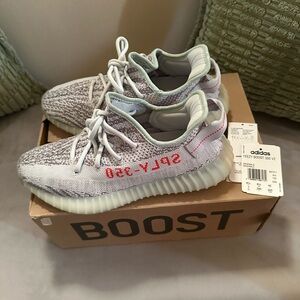 ADIDAS YEEZY BOOST 350 V2 | US 7 sizing | Blue Tint |